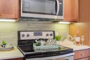 Best 5* Luxury Living Downtown kingbed Suite